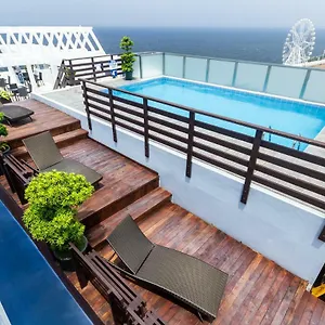 https://microtel-by-wyndham-mall-of-asia.angeleshotels.net